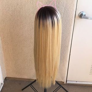 Blonde ombré brown roots wig
